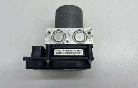 BMW 5 E60 E61 ABS Pump 6774848 6774850