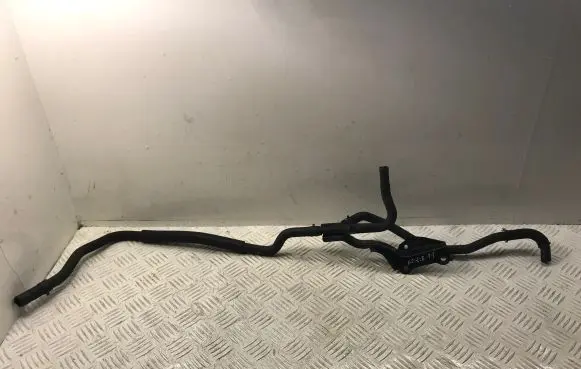 Toyota Auris 150 Engine coolant pipe/hose 1657522020 162640D140