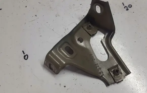 Opel Astra J Fender mounting bracket 13276369