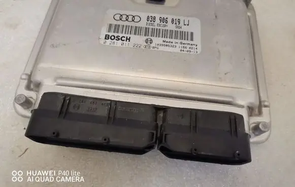 Audi A4 S4 B6 8E 8H Engine control unit/module 038906019LJ 0281011222