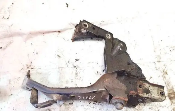 Radiator support slam panel