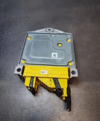 Mercedes-Benz Sprinter W901 W902 W903 W904 Airbag control unit/module 0285011400