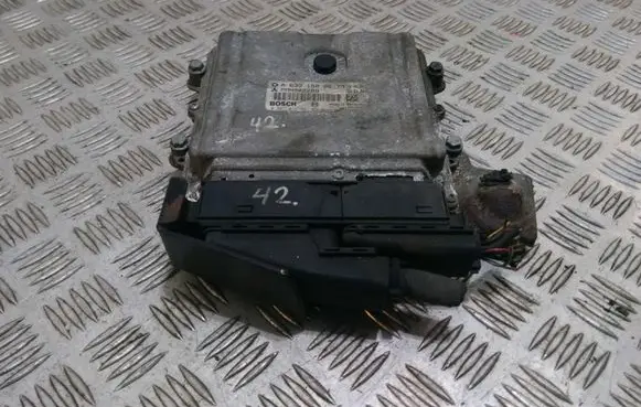 Nissan Primera Engine control unit/module PMN902289 0281011841