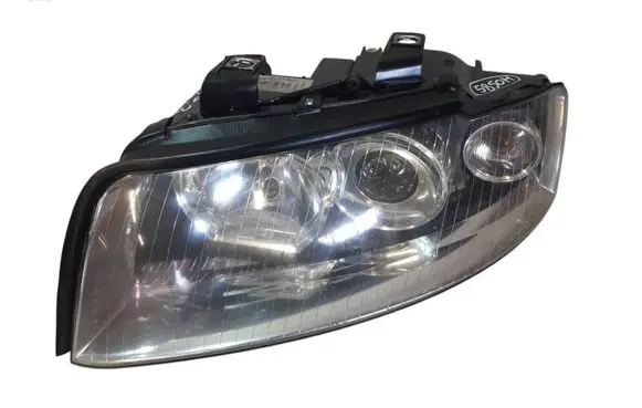Audi A4 S4 B6 8E 8H Headlight/headlamp 8E0941029C