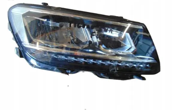 Volkswagen Tiguan Headlight/headlamp 5NB941036B