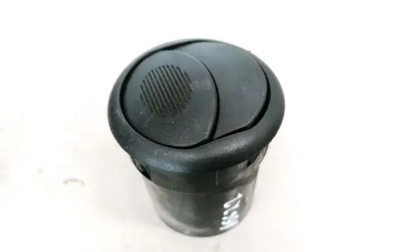 Fiat Doblo Dash center air vent grill A504