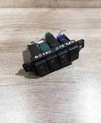 Mazda MPV II LW Headlight level height control switch LIGHTBUTTON