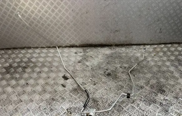 Toyota Yaris Air conditioning (A/C) pipe/hose 