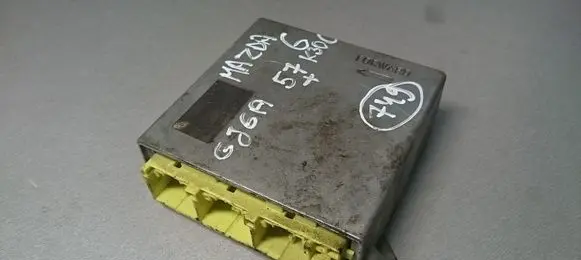 Mazda 6 Airbag control unit/module GJ6A57K30C