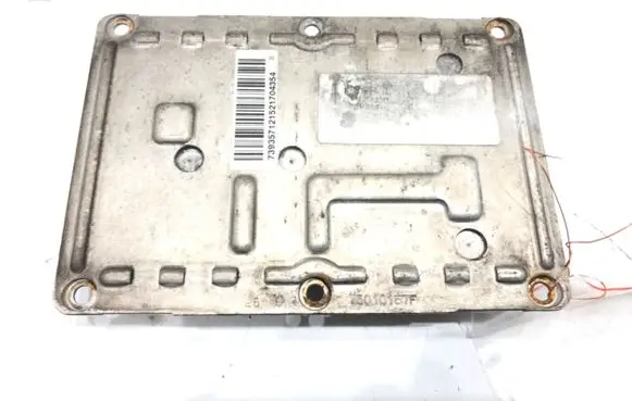 Volvo XC90 Voltage converter/converter module 