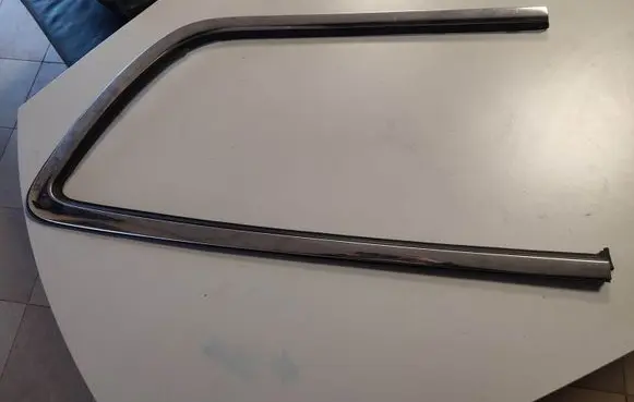 Chrysler Pacifica Rear side glass trim 68227297AD 249026