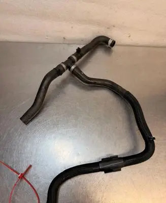 Renault Trafic III (X82) Engine coolant pipe/hose 