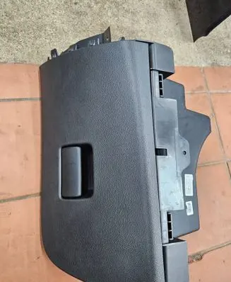 Opel Astra K Glove box 39046539