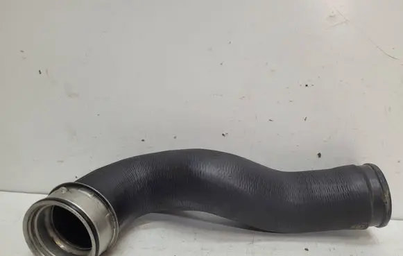 Mercedes-Benz R W251 Intercooler hose/pipe A2515280382