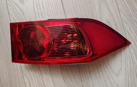 Honda Accord Rear/tail lights P3212R