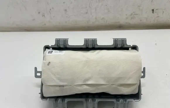 Mazda 3 Passenger airbag BCKA57K7Z SGCEX1JKAND 0080P1110027