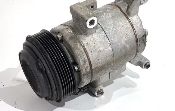 Mazda 3 II Air conditioning (A/C) compressor (pump) F500JUBBA12