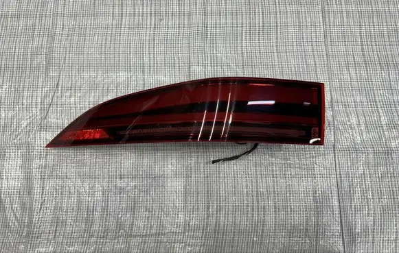 Jaguar E-Pace Rear/tail lights J9C3-13405