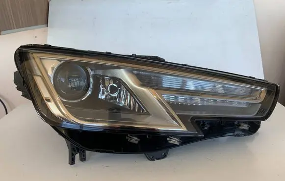 Audi A4 S4 B9 Headlight/headlamp 8W0941044B 8W0941006B