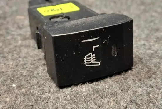 KIA Sorento Seat heating switch 937403E000