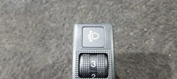 Mazda 626 Headlight level height control switch