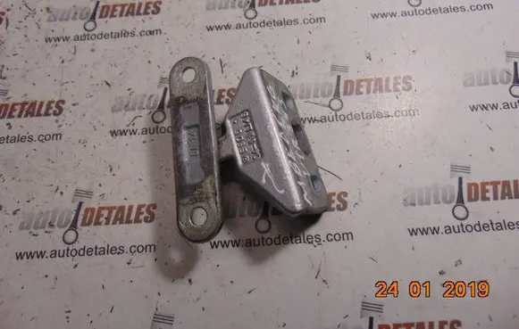 Mercedes-Benz E W211 Rear door upper hinge