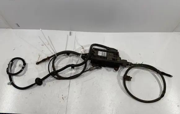 Toyota Avensis T270 Hand brake control module 4630005042 10220201754