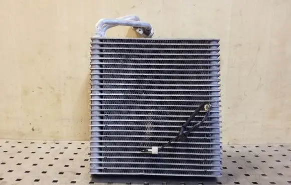 Chevrolet Captiva Air conditioning (A/C) radiator (interior) 