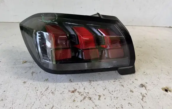 Peugeot 208 Rear/tail lights