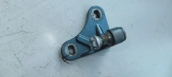 Mercedes-Benz S W220 Front door lower hinge 
