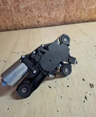 Volvo V50 Rear window wiper motor 0390201823 3M51R17K441AE 30763683