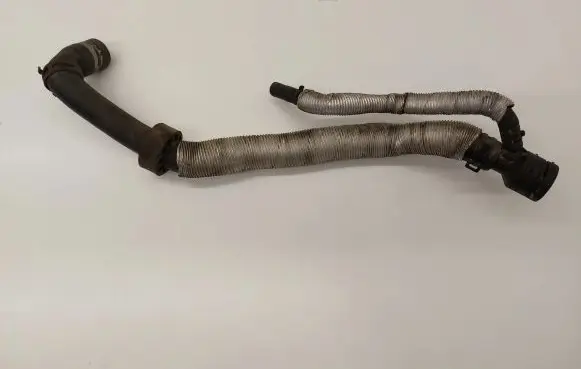 Volkswagen Tiguan Engine coolant pipe/hose 5N0122157AG