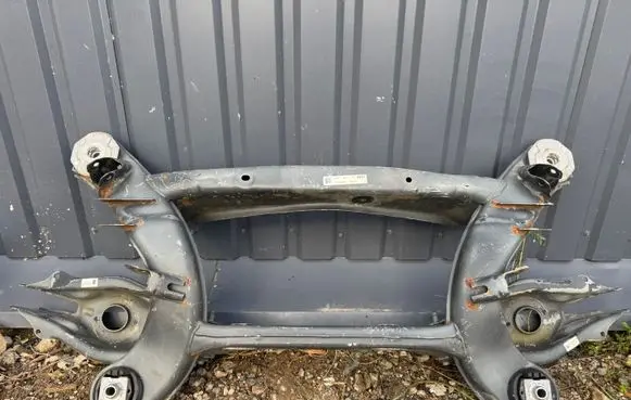 Mercedes-Benz GLC C253 Rear subframe 2533500807 A2053522000