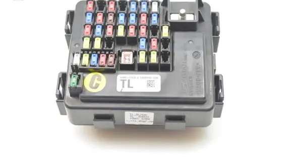 Hyundai Tucson TL Fuse module 91950D3230