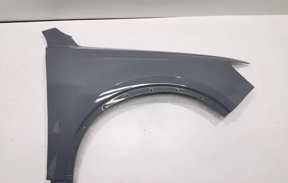 Audi Q7 4M Fender 4M0821106D