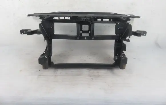 Volkswagen PASSAT B6 Top upper radiator support slam panel 