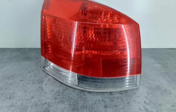 Opel Signum Rear/tail lights 13159861