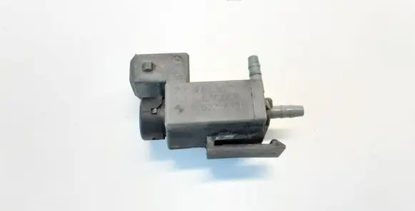 BMW 5 E60 E61 Vacuum valve 7537612