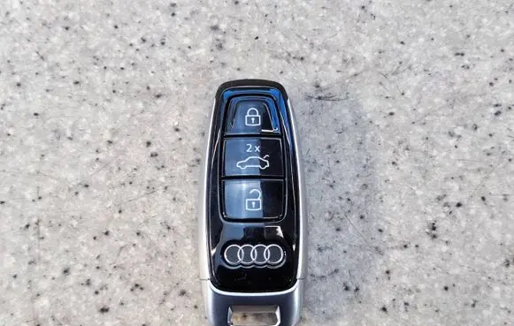Audi A6 S6 C8 4K Ignition key/card 4N0959754EG13 4N0959754EG