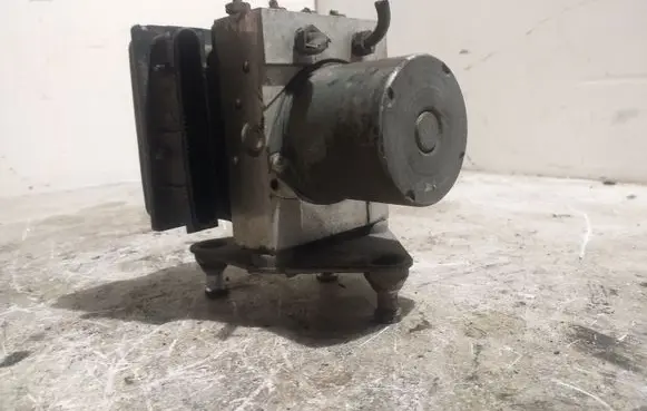 Mercedes-Benz Sprinter W906 ABS Pump 0265235031