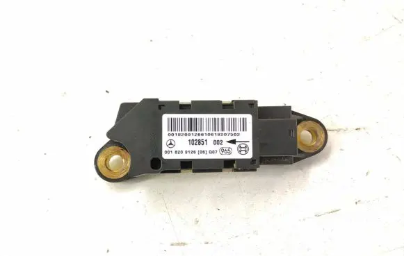 Mercedes-Benz E W211 Airbag deployment crash/impact sensor A0018209126 0018209126