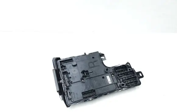 Tesla Model Y Central body control module 149784800E P165765030B X058X055