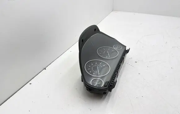 BMW 3 F30 F35 F31 Speedometer (instrument cluster) 9232895 30117915 9325222