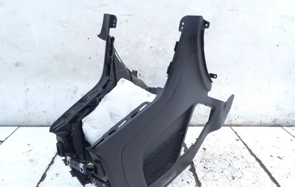 Chevrolet Captiva Dashboard lower bottom trim panel PD052404