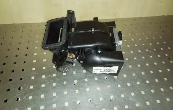 Mercedes-Benz ML W163 Heater fan/blower A1638300308