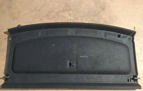 Volkswagen Golf V Parcel shelf 1K686769