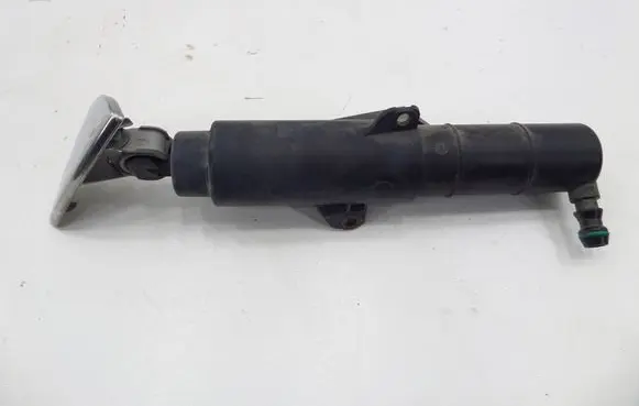Mini One - Cooper Clubman R55 Headlight washer spray nozzle 7157120