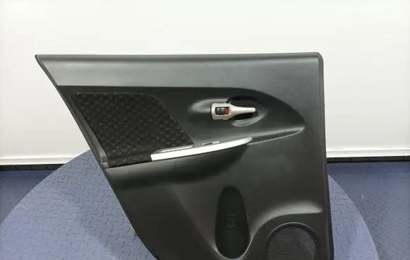 Toyota Urban Cruiser (XP110) Door card panel trim set 