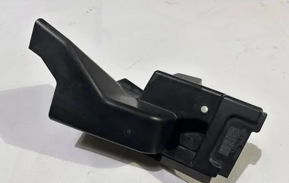 Chevrolet Camaro Fender grill 92225818