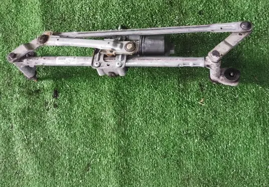 Seat Ibiza IV (6J,6P) Front wiper linkage and motor 6R1955023A